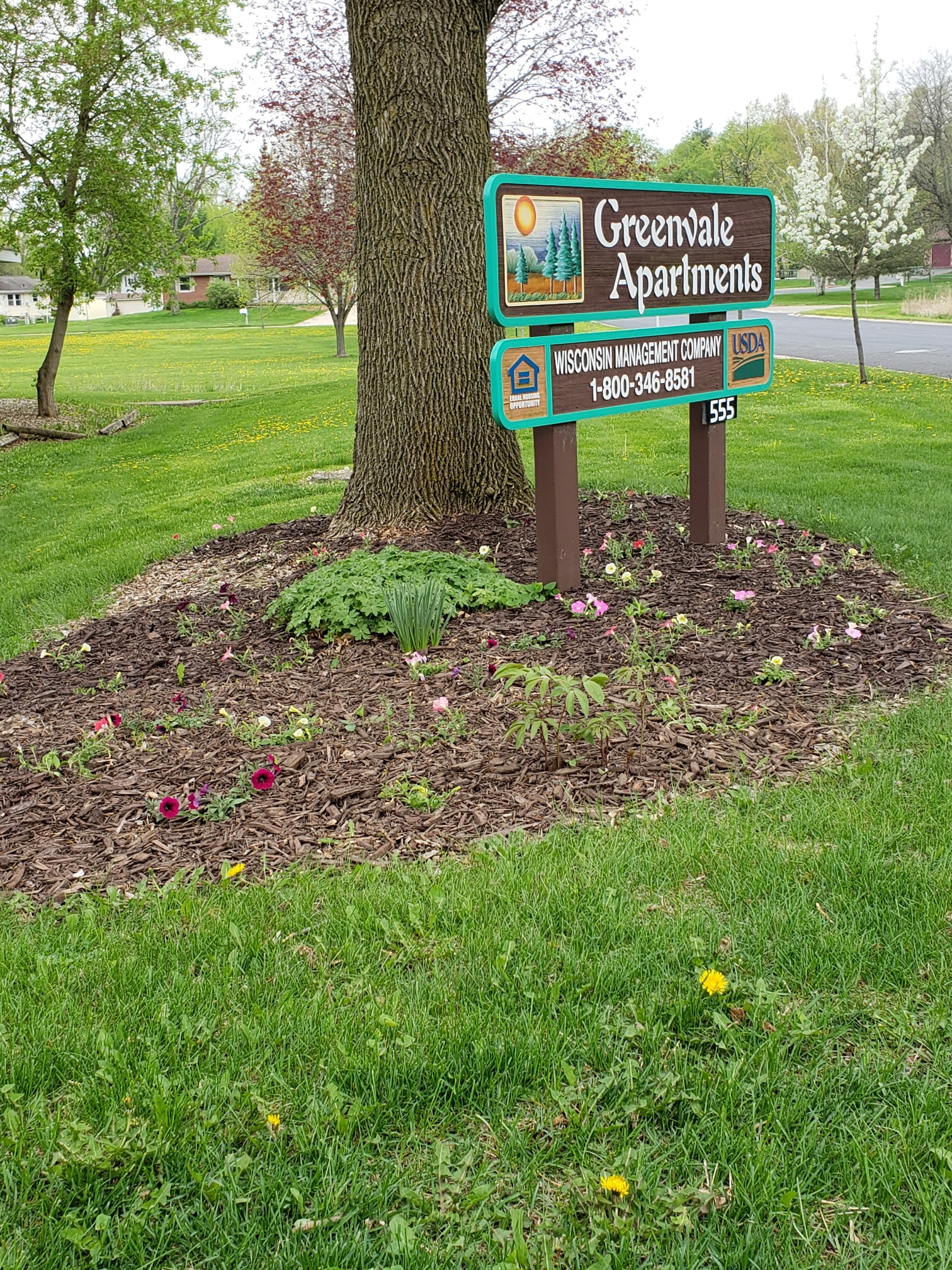 Photos and Video of Greenvale Apartments in Cambridge, WI